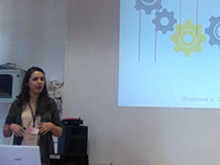 Raluca Briazu presenting at the EASP